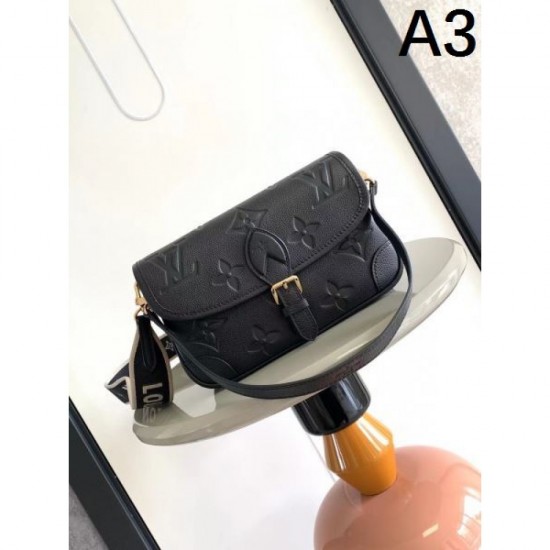 2024SS tote bag full of luxury LOUIS VUITTON 2024SS tote bag full of luxury LOUIS VUITTON
