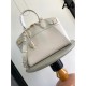 New item not in stock in Japan 2024SS tote bag LOUIS VUITTON Louis Vuitton New item not in stock in Japan 2024SS tote bag LOUIS VUITTON Louis Vuitton