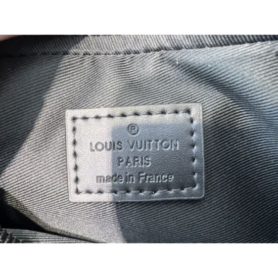 Overwhelming luxury 2024SS shoulder bag LOUIS VUITTON Overwhelming luxury 2024SS shoulder bag LOUIS VUITTON
