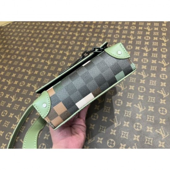 Also as a limited gift 2024SS shoulder bag LOUIS VUITTON Louis Vuitton Also as a limited gift 2024SS shoulder bag LOUIS VUITTON Louis Vuitton