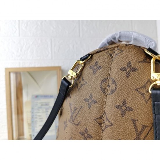 Attractive new 2024SS backpack LOUIS VUITTON Louis Vuitton Attractive new 2024SS backpack LOUIS VUITTON Louis Vuitton