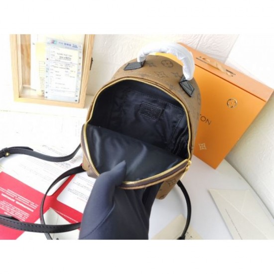 Attractive new 2024SS backpack LOUIS VUITTON Louis Vuitton Attractive new 2024SS backpack LOUIS VUITTON Louis Vuitton