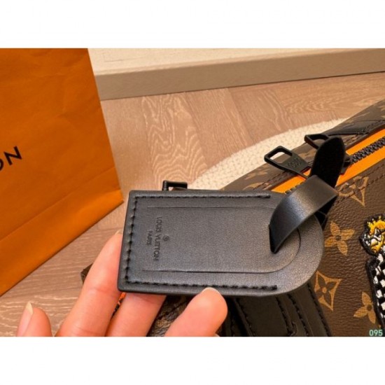 Precious Item 2024SS Shoulder Bag LOUIS VUITTON Louis Vuitton Precious Item 2024SS Shoulder Bag LOUIS VUITTON Louis Vuitton