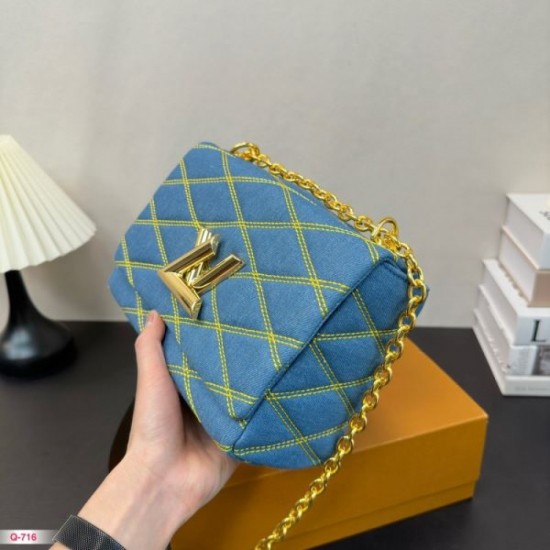 Limited Time Sale 2024SS Shoulder Bag LOUIS VUITTON Louis Vuitton Limited Time Sale 2024SS Shoulder Bag LOUIS VUITTON Louis Vuitton