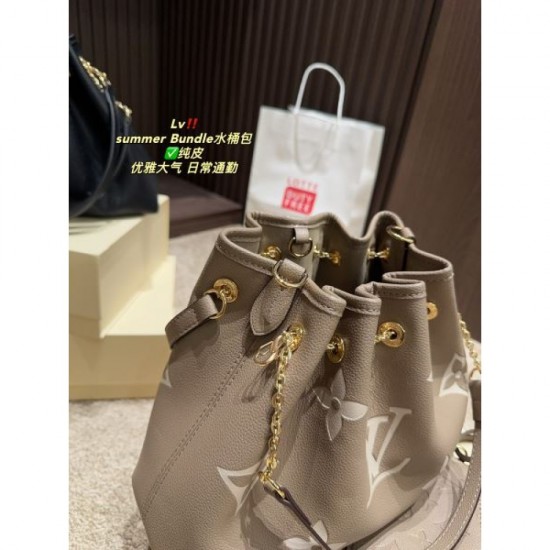 New stock rare 2024SS tote bag LOUIS VUITTON Louis Vuitton New stock rare 2024SS tote bag LOUIS VUITTON Louis Vuitton