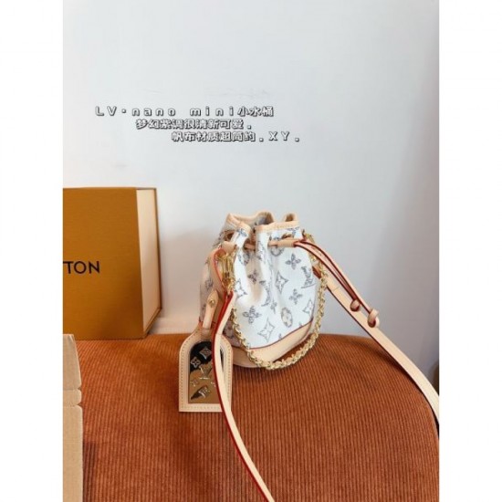 Lowest Price New 2024SS Tote Bag LOUIS VUITTON Louis Vuitton Lowest Price New 2024SS Tote Bag LOUIS VUITTON Louis Vuitton