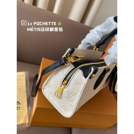 Due to popular demand 2024SS tote bag LOUIS VUITTON Louis Vuitton Due to popular demand 2024SS tote bag LOUIS VUITTON Louis Vuitton