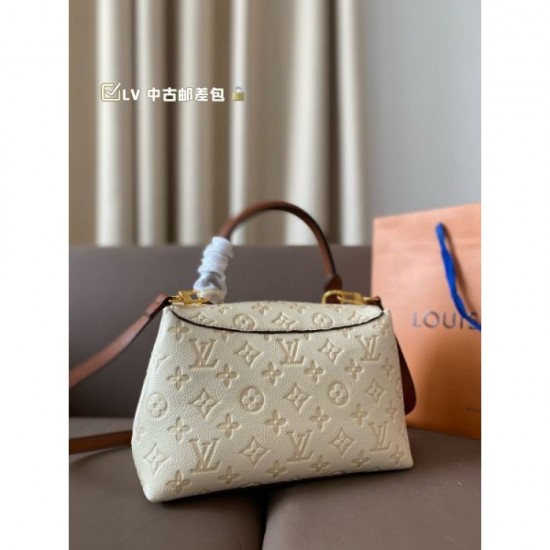 The main character of the coordination 2024SS tote bag LOUIS VUITTON Louis Vuitton The main character of the coordination 2024SS tote bag LOUIS VUITTON Louis Vuitton