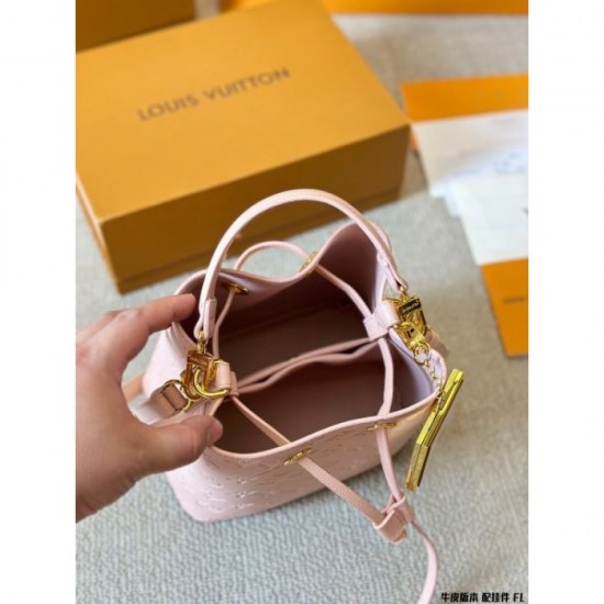 Pre-order sale 2024SS tote bag LOUIS VUITTON Louis Vuitton Pre-order sale 2024SS tote bag LOUIS VUITTON Louis Vuitton