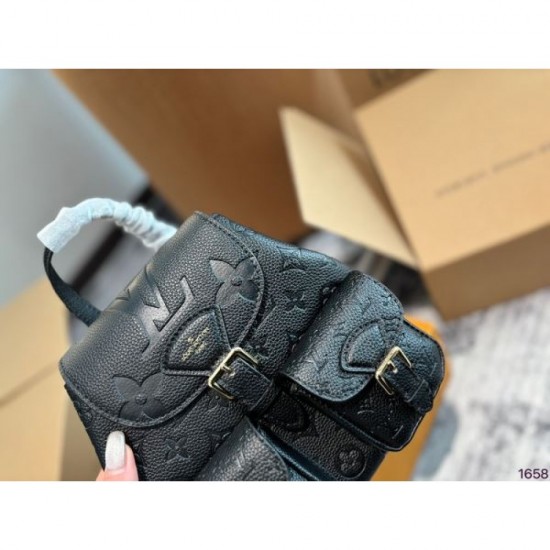 For those who want a classic 2024SS backpack LOUIS VUITTON For those who want a classic 2024SS backpack LOUIS VUITTON