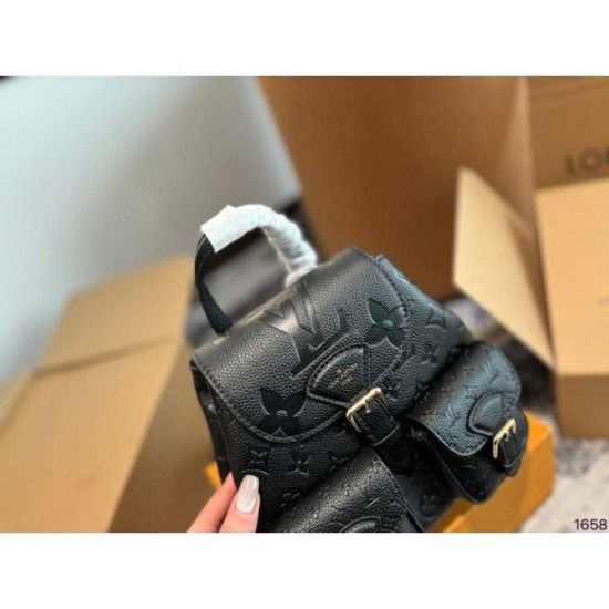 For those who want a classic 2024SS backpack LOUIS VUITTON For those who want a classic 2024SS backpack LOUIS VUITTON