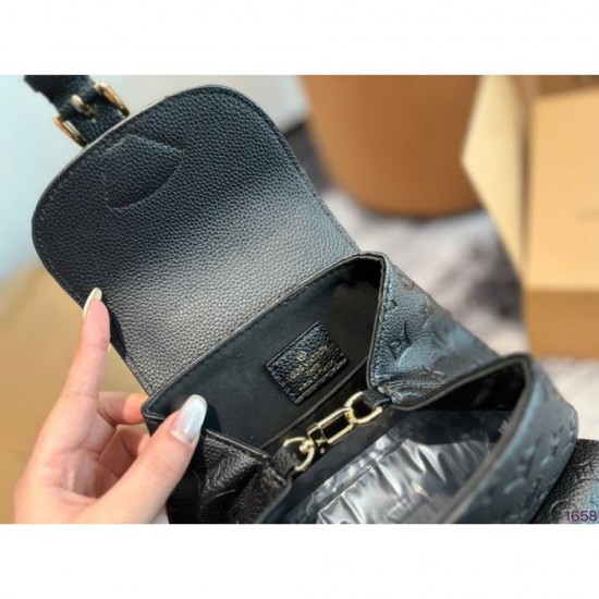 For those who want a classic 2024SS backpack LOUIS VUITTON For those who want a classic 2024SS backpack LOUIS VUITTON