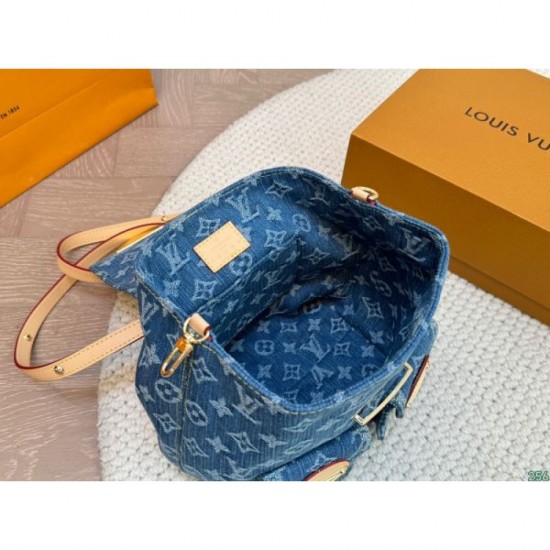Must-buy 2024SS backpack LOUIS VUITTON Must-buy 2024SS backpack LOUIS VUITTON