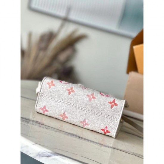 Not in stock in Japan 2024SS Tote Bag LOUIS VUITTON Louis Vuitton Not in stock in Japan 2024SS Tote Bag LOUIS VUITTON Louis Vuitton