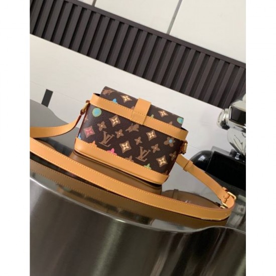 2024SS boom is heating up again LOUIS VUITTON Shoulder bag 2024SS boom is heating up again LOUIS VUITTON Shoulder bag