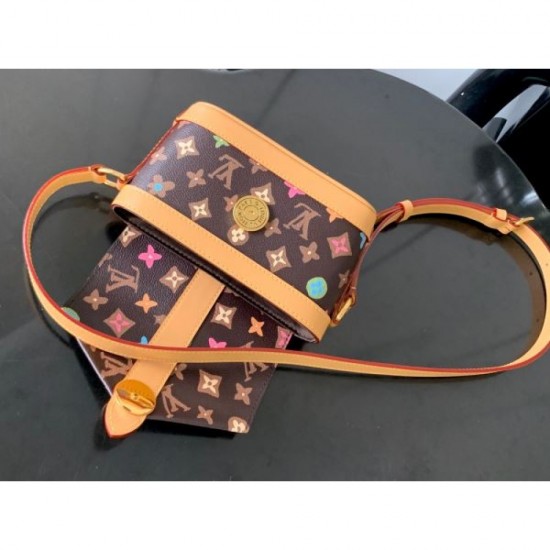 2024SS boom is heating up again LOUIS VUITTON Shoulder bag 2024SS boom is heating up again LOUIS VUITTON Shoulder bag