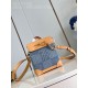 2024SS Summer-like seasonal feeling LOUIS VUITTON Louis Vuitton tote bag 2024SS Summer-like seasonal feeling LOUIS VUITTON Louis Vuitton tote bag