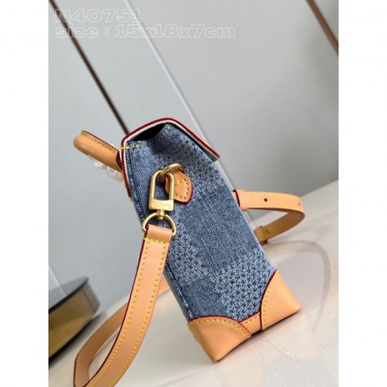 2024SS Summer-like seasonal feeling LOUIS VUITTON Louis Vuitton tote bag 2024SS Summer-like seasonal feeling LOUIS VUITTON Louis Vuitton tote bag
