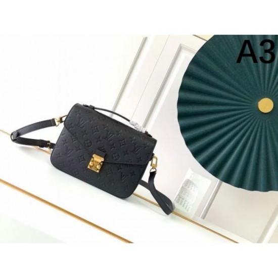 LOUIS VUITTON Shoulder bag upgraded from Louis Vuitton 2024FW LOUIS VUITTON Shoulder bag upgraded from Louis Vuitton 2024FW