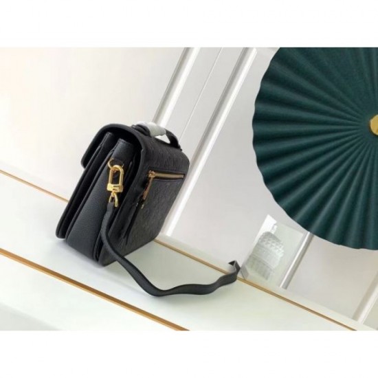 LOUIS VUITTON Shoulder bag upgraded from Louis Vuitton 2024FW LOUIS VUITTON Shoulder bag upgraded from Louis Vuitton 2024FW