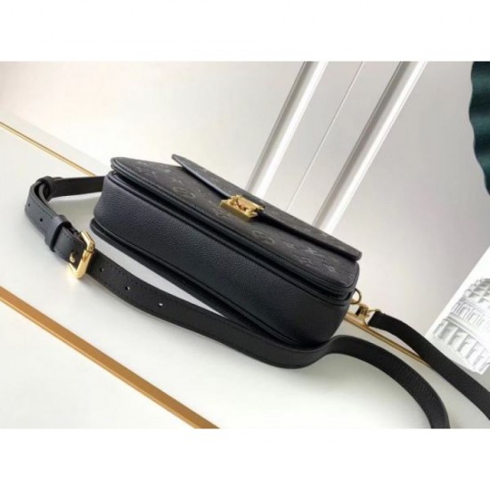 LOUIS VUITTON Shoulder bag upgraded from Louis Vuitton 2024FW LOUIS VUITTON Shoulder bag upgraded from Louis Vuitton 2024FW