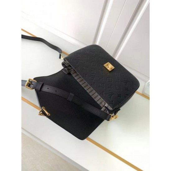 LOUIS VUITTON Shoulder bag upgraded from Louis Vuitton 2024FW LOUIS VUITTON Shoulder bag upgraded from Louis Vuitton 2024FW