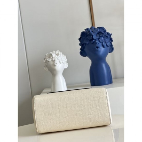 LOUIS VUITTON 2024FW Tote bag trending in color LOUIS VUITTON 2024FW Tote bag trending in color