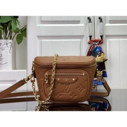 LOUIS VUITTON Louis Vuitton 2024FW Latest Item Tote Bag