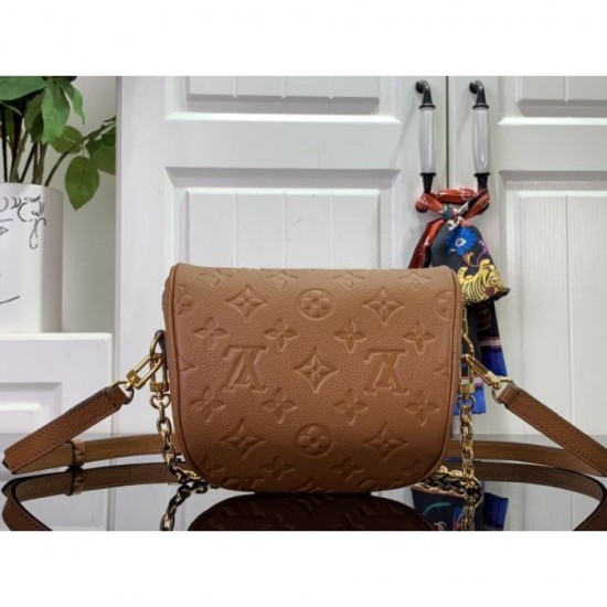 LOUIS VUITTON Louis Vuitton 2024FW Latest Item Tote Bag LOUIS VUITTON Louis Vuitton 2024FW Latest Item Tote Bag
