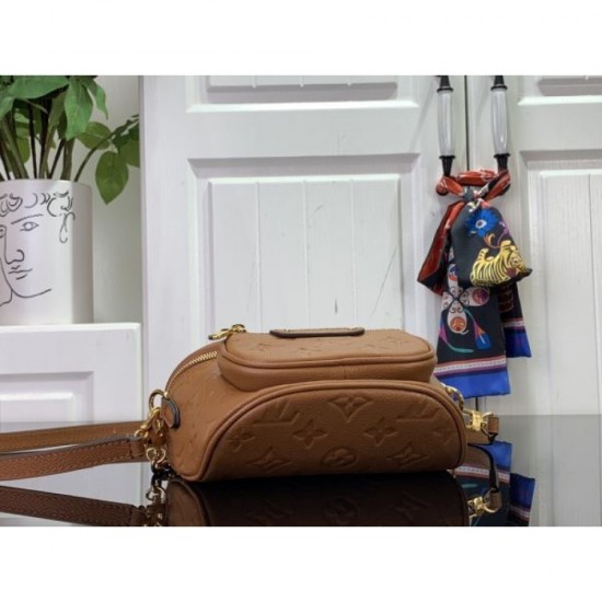LOUIS VUITTON Louis Vuitton 2024FW Latest Item Tote Bag LOUIS VUITTON Louis Vuitton 2024FW Latest Item Tote Bag