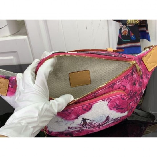LOUIS VUITTON 2024FW Not yet available in Japan Very popular waist bag LOUIS VUITTON 2024FW Not yet available in Japan Very popular waist bag