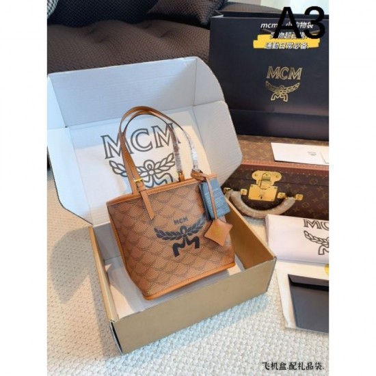 Spring-like seasonal feeling 2024SS tote bag MCM MCM Spring-like seasonal feeling 2024SS tote bag MCM MCM