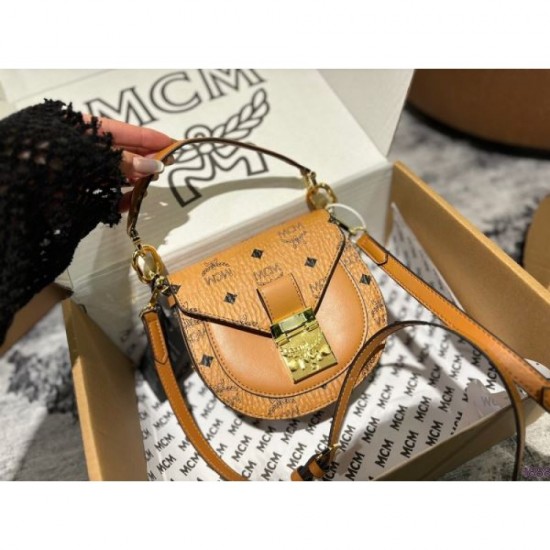 Recommended coordination 2024SS tote bag MCM MCM Recommended coordination 2024SS tote bag MCM MCM