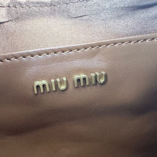Adult simple 2024SS tote bag MIU MIU Miu Miu Adult simple 2024SS tote bag MIU MIU Miu Miu