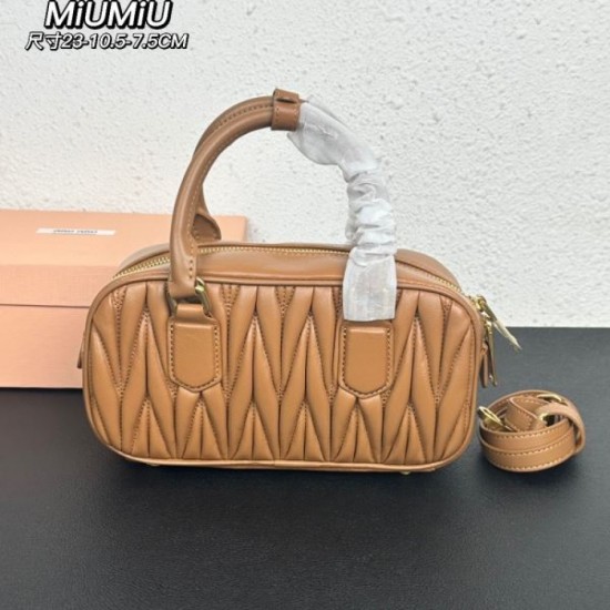 Popular item 2024SS tote bag MIU MIU Miu Miu Popular item 2024SS tote bag MIU MIU Miu Miu