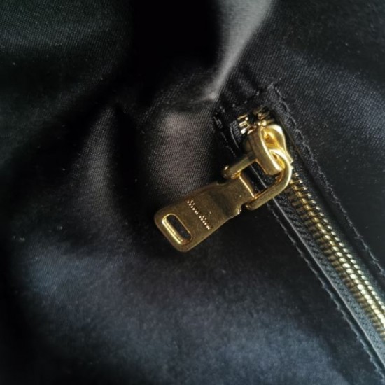 Advance sale limited 2024SS tote bag MIU MIU Miu Miu Advance sale limited 2024SS tote bag MIU MIU Miu Miu