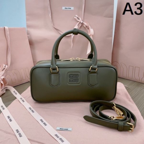 Overseas limited new item 2024SS tote bag MIU MIU Miu Miu Overseas limited new item 2024SS tote bag MIU MIU Miu Miu