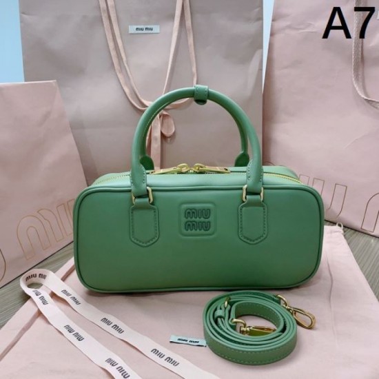 Overseas limited new item 2024SS tote bag MIU MIU Miu Miu Overseas limited new item 2024SS tote bag MIU MIU Miu Miu