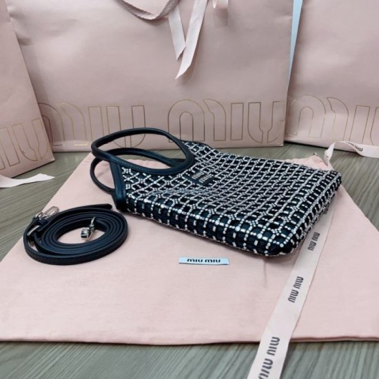 This year, we are planning ahead 2024SS tote bag MIU MIU This year, we are planning ahead 2024SS tote bag MIU MIU