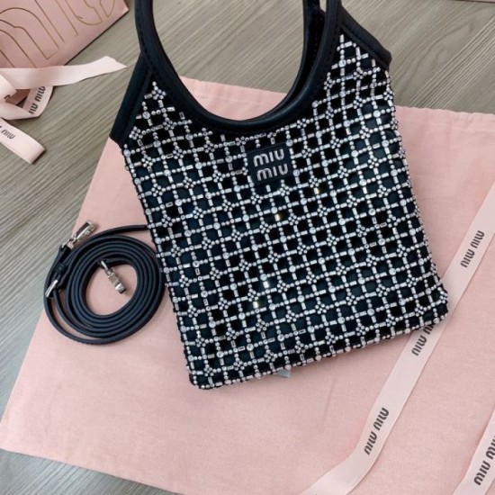 This year, we are planning ahead 2024SS tote bag MIU MIU This year, we are planning ahead 2024SS tote bag MIU MIU
