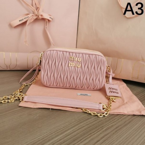 In stock now available 2024SS Shoulder Bag MIU MIU Miu Miu In stock now available 2024SS Shoulder Bag MIU MIU Miu Miu