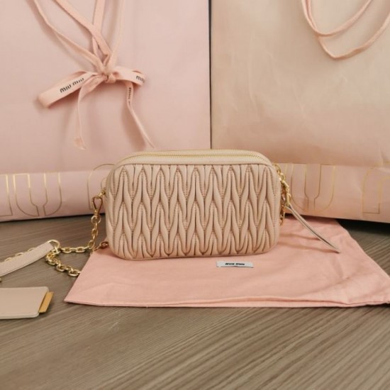 In stock now available 2024SS Shoulder Bag MIU MIU Miu Miu In stock now available 2024SS Shoulder Bag MIU MIU Miu Miu