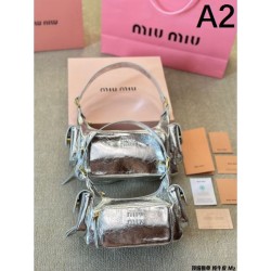 This time it's sold out! 2024SS Tote Bag MIU MIU Miu Miu