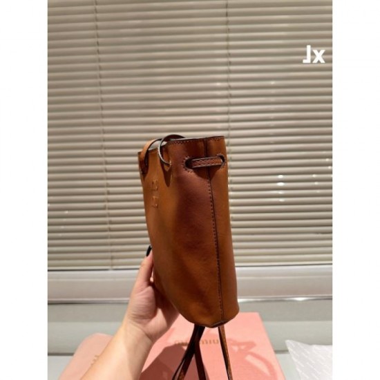 Stylish Style 2024SS Tote Bag MIU MIU Miu Miu Stylish Style 2024SS Tote Bag MIU MIU Miu Miu