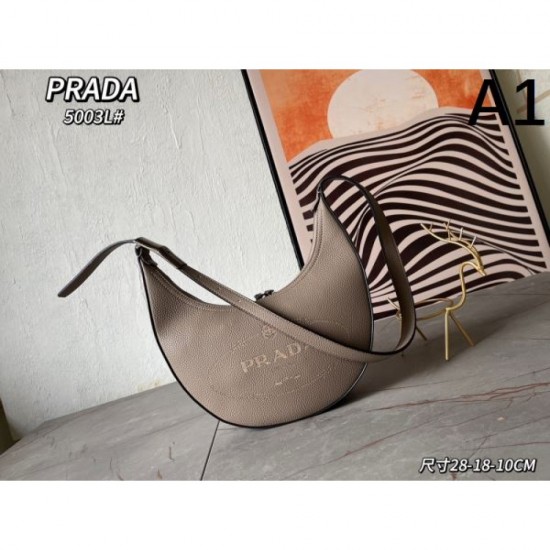 More attractive this year 2024SS tote bag PRADA Prada More attractive this year 2024SS tote bag PRADA Prada