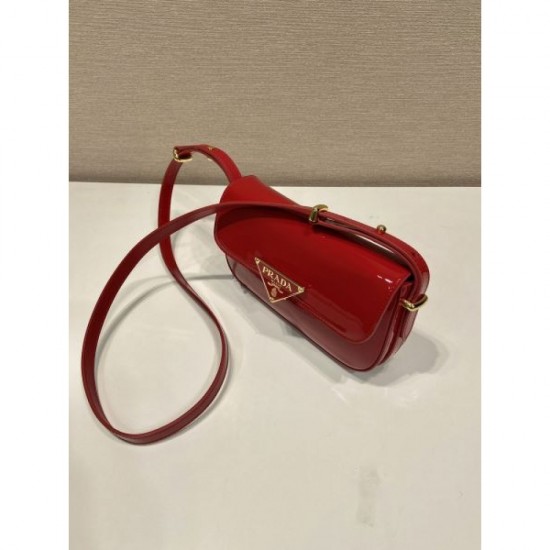 As long as you keep this in mind, you'll be fine! 2024SS Shoulder Bag PRADA Prada As long as you keep this in mind, you'll be fine! 2024SS Shoulder Bag PRADA Prada