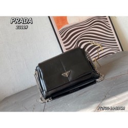 Popular item in magazines and on the streets 2024SS shoulder bag PRADA