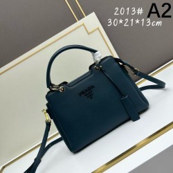 Enjoy fashion in spring and summer 2024SS tote bag PRADA