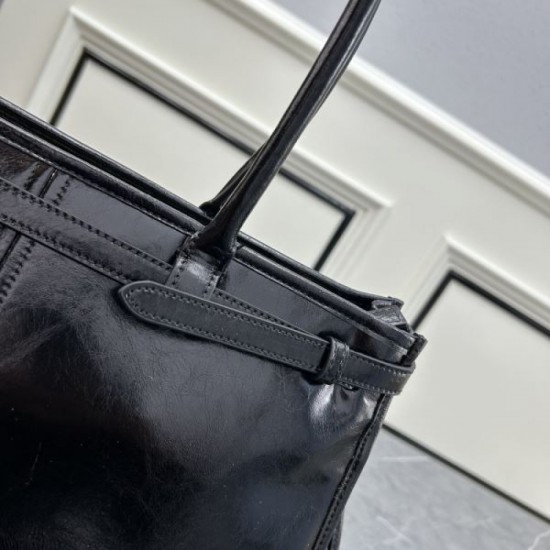 The overwhelmingly popular fashionable 2024SS tote bag PRADA The overwhelmingly popular fashionable 2024SS tote bag PRADA