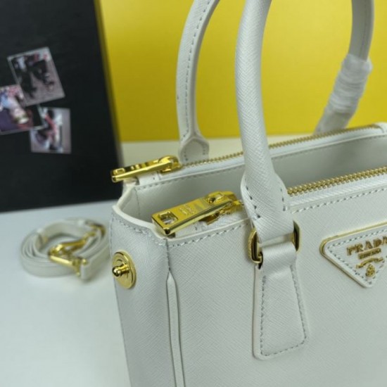 The latest season has arrived 2024SS tote bag PRADA The latest season has arrived 2024SS tote bag PRADA